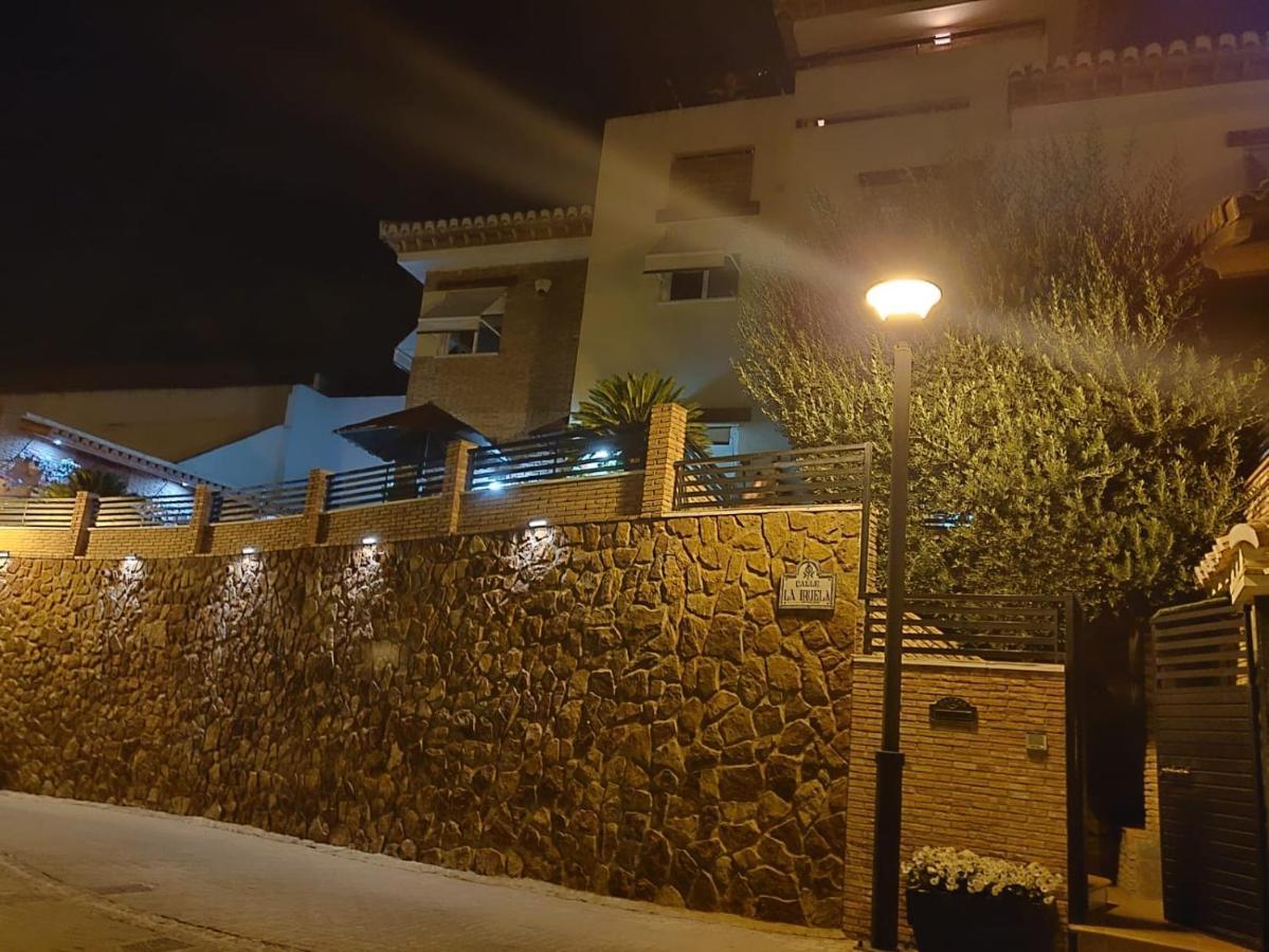 Apartamentos Turisticos Tronca Luxury Granada Exterior foto